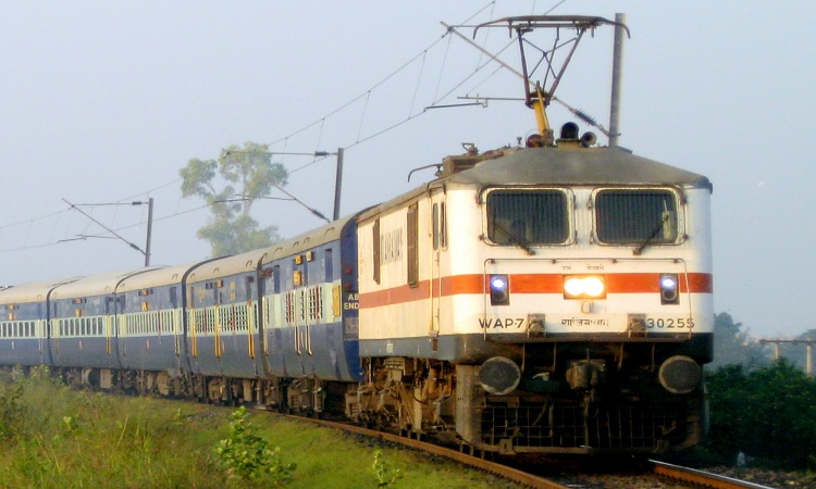 RRB NTPC परीक्षा का एप्लीकेशन स्टेटस ऐसे करें चेक