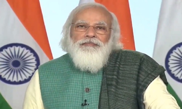 पीएम नरेंद्र मोदी ने दिया यूपी के ग्रामीणों को तोहफा, बोले- हर गरीब को घर देना हमारा लक्ष्य